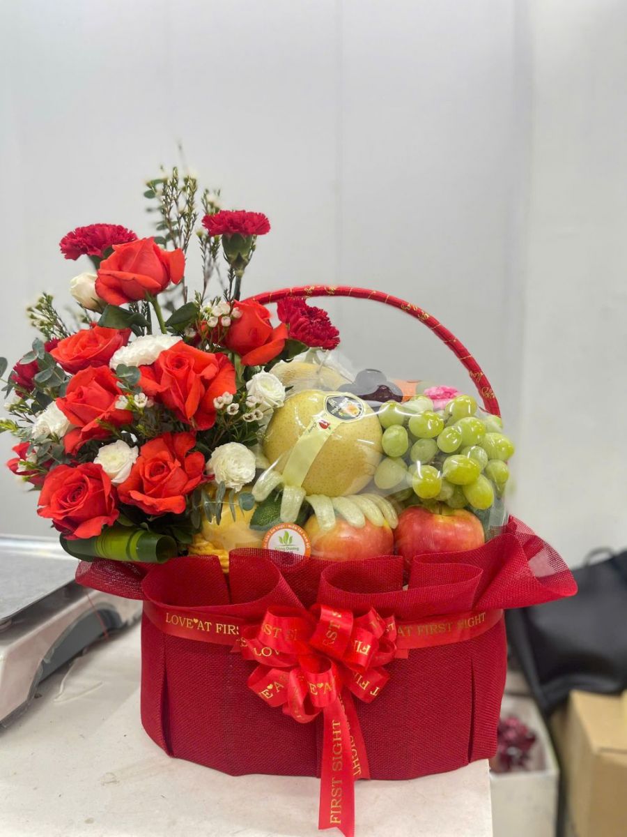 ảnh giỏ hoa quả tặng vợ, người yêu