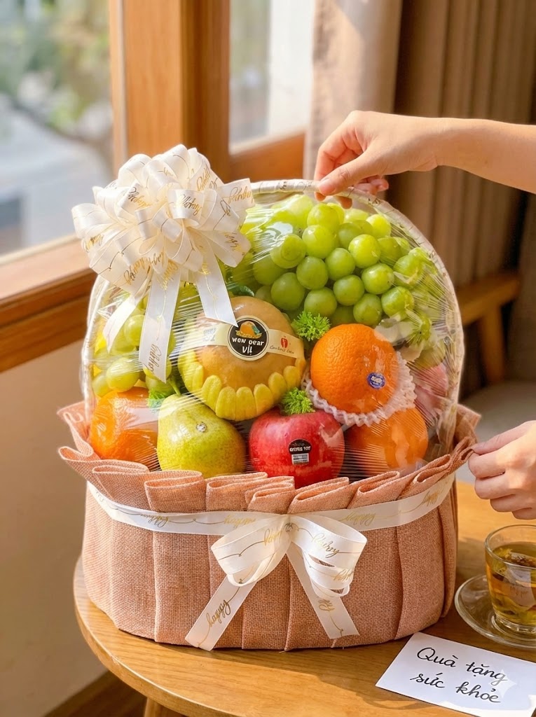 Giỏ hoa quả 1 triệu phù hợp biếu đối tác và gia đình trong các dịp quan trọng